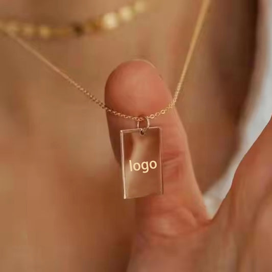 Hexagon-Halskette aus Edelstahl – vergoldet